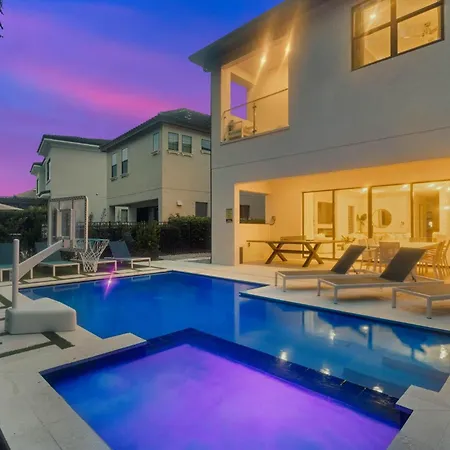 W461J - Serenity Sanctuary With Stylish Design At Reunion